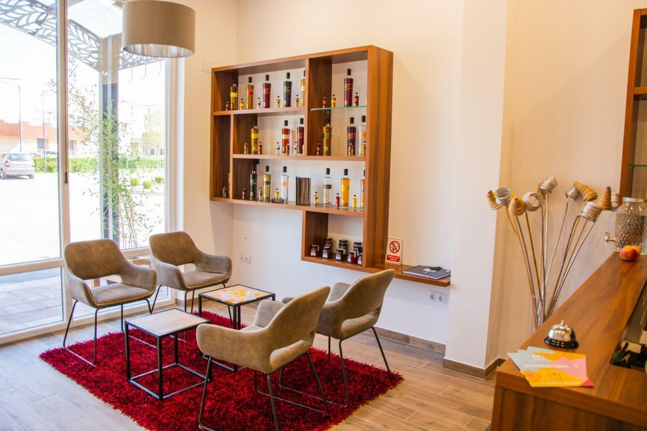 Hotel & Distillery Monogram Gradac  Экстерьер фото