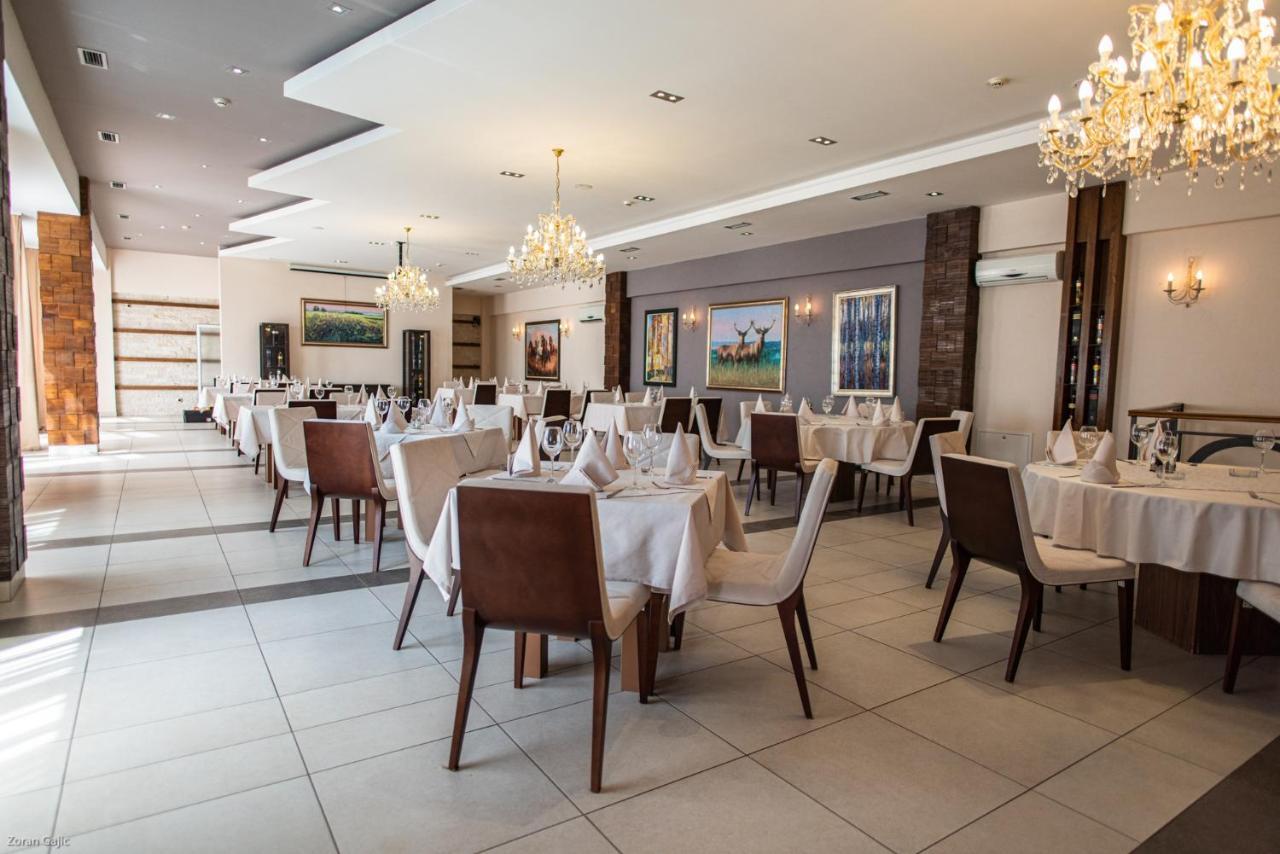 Hotel & Distillery Monogram Gradac  Экстерьер фото